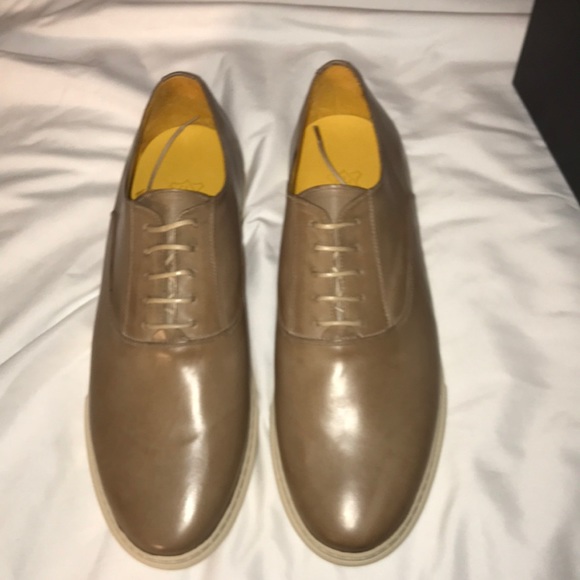 Undandy Dress Sneakers Tan Leather New shoes 11.5 - Picture 2 of 4